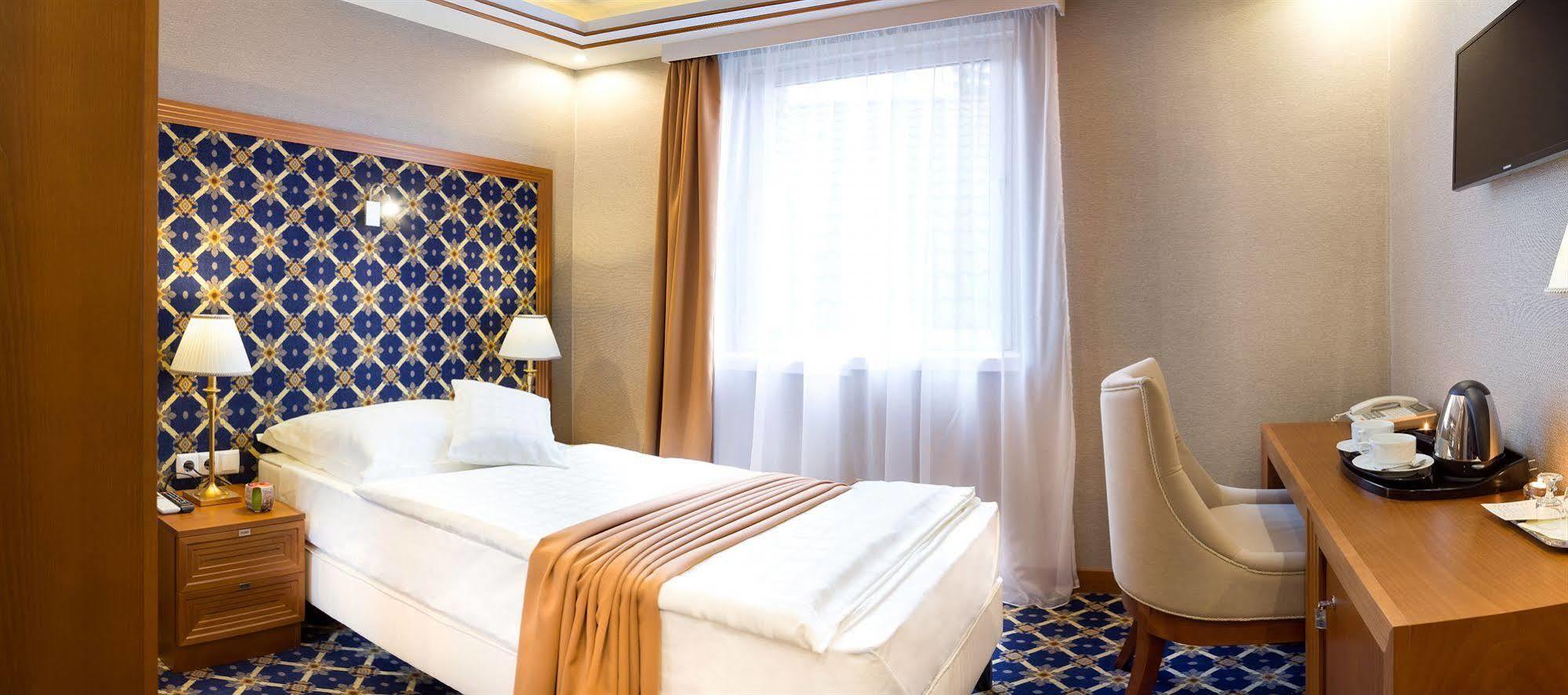 Hotel Central Nyíregyháza Eksteriør bilde