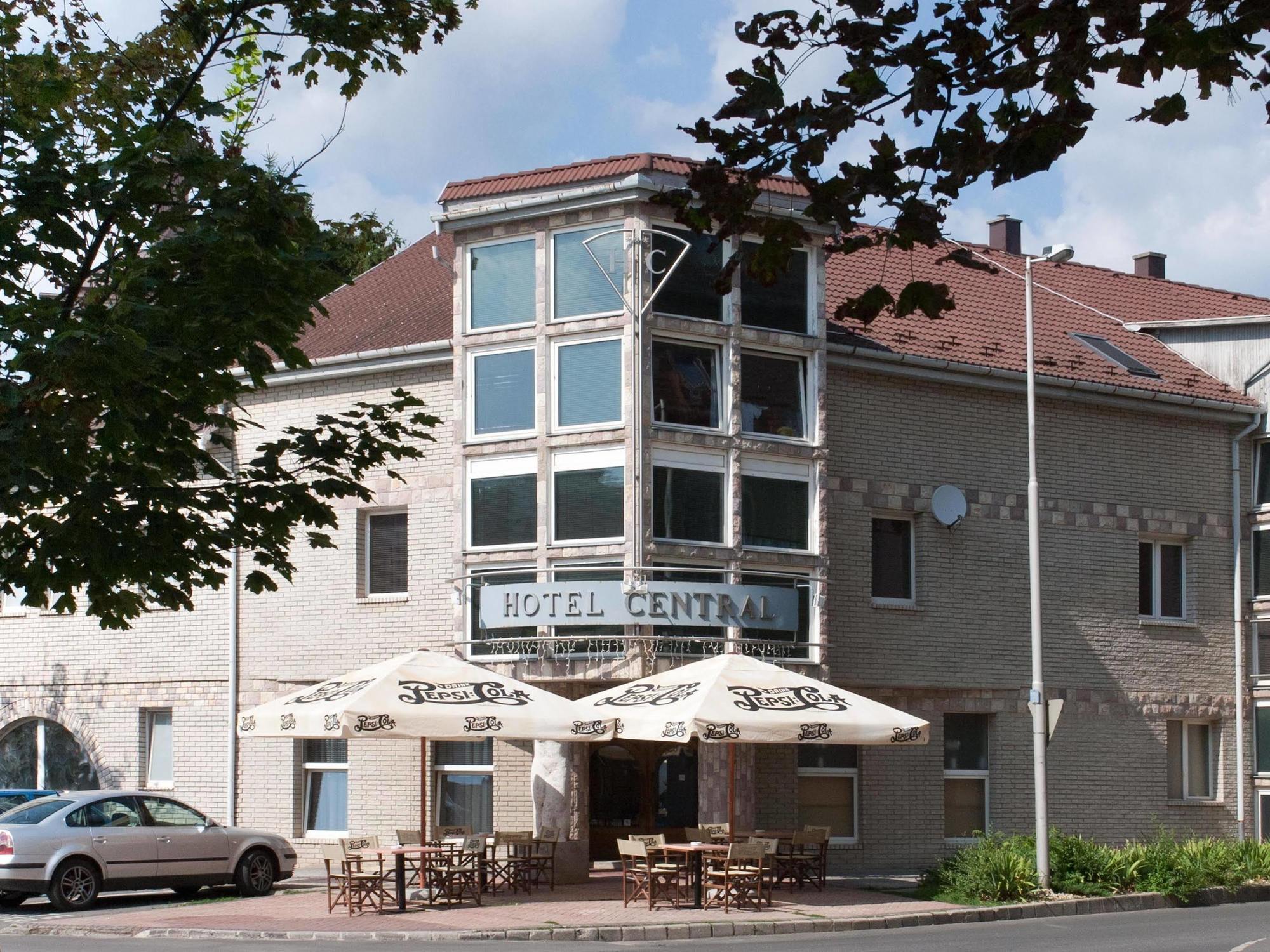 Hotel Central Nyíregyháza Eksteriør bilde